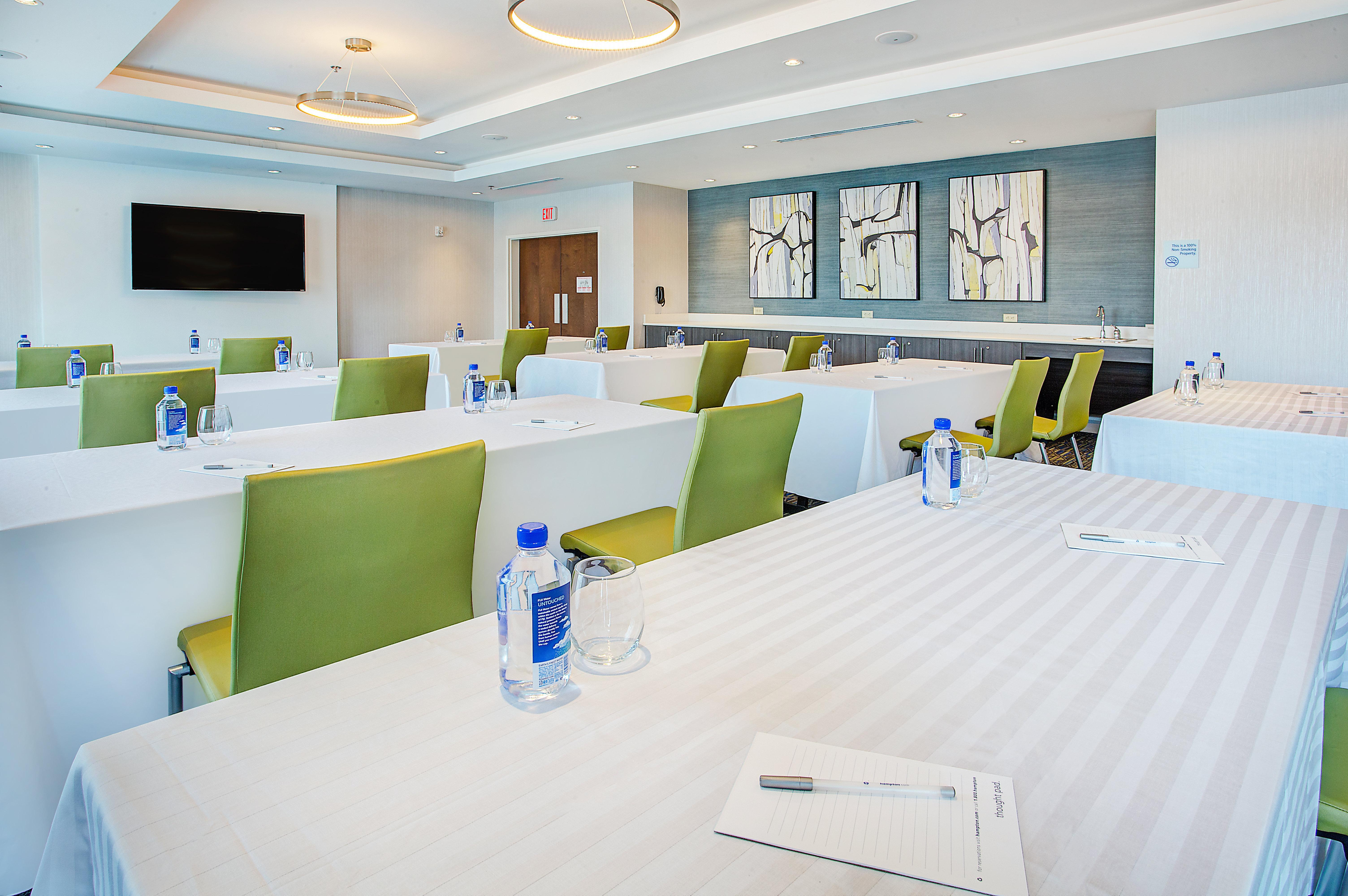 Holiday Inn Express & Suites Covington By Ihg מראה חיצוני תמונה