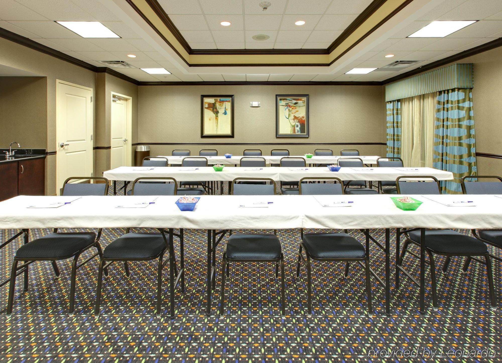 Holiday Inn Express & Suites Covington By Ihg מתקנים תמונה