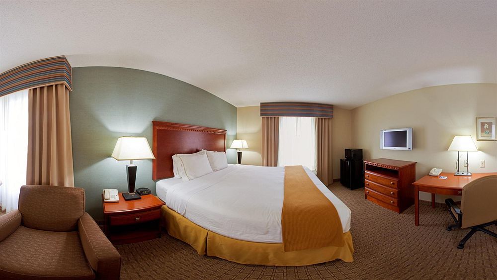 Holiday Inn Express & Suites Covington By Ihg מראה חיצוני תמונה