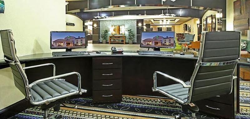 Holiday Inn Express & Suites Covington By Ihg מראה חיצוני תמונה