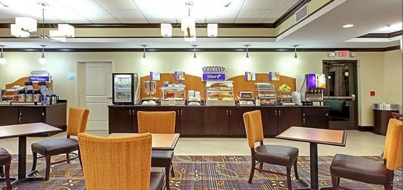 Holiday Inn Express & Suites Covington, An Ihg Hotel מראה חיצוני תמונה